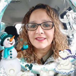 Meet your Posher, Raquel